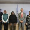 Mayor gwa Windhoek Ndeshihafela Larandja ohela okwali a talelwapo ko High commissioner gwa India mo Namibia Rahul Shrivasta
