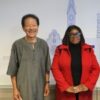 Professor Earle Tylor,omukalelipo shilongo gwa Jamaica mo Namibia okwa talelepo Mayor gwa Windhoek Ndeshihafela Larandja ohela